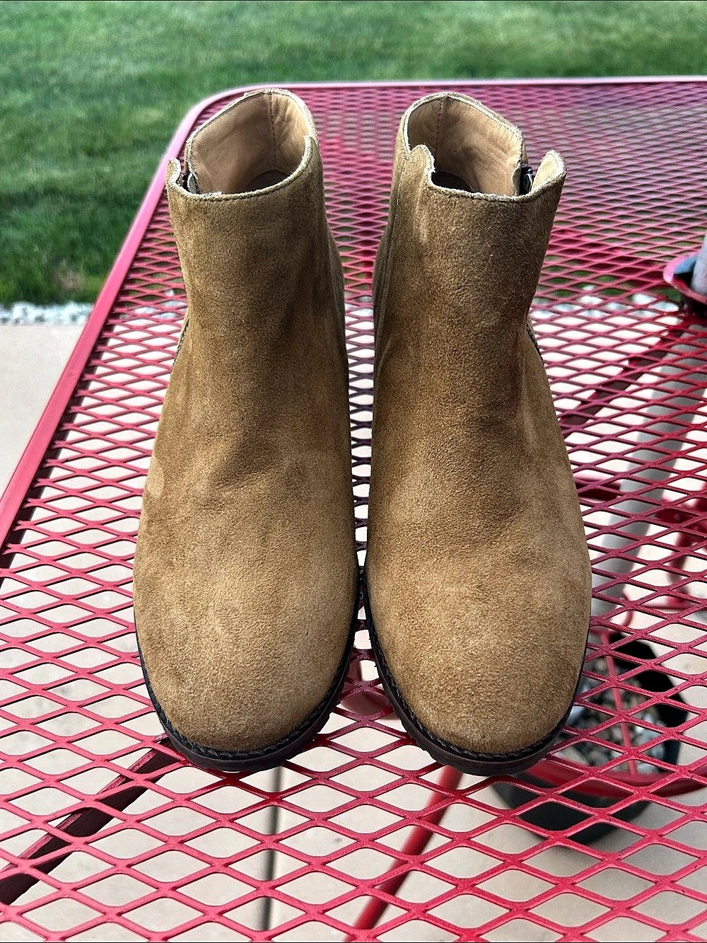 Samuel Hubbard Women's Featherlight Laguna Zip Bootie Brown US 7M